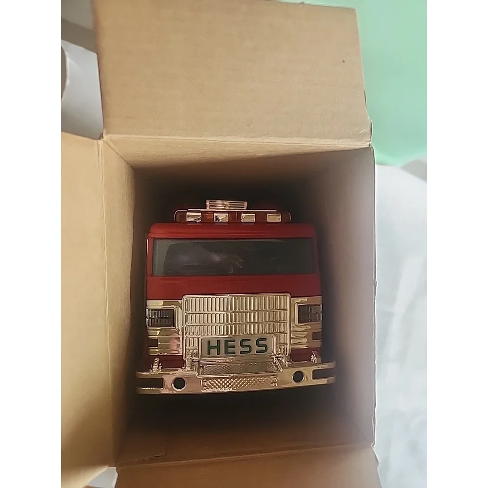 RARE VINTAGE Hess 2005 Emergency Truck w/ Rescue Vehicle MIB NEW In Original Box